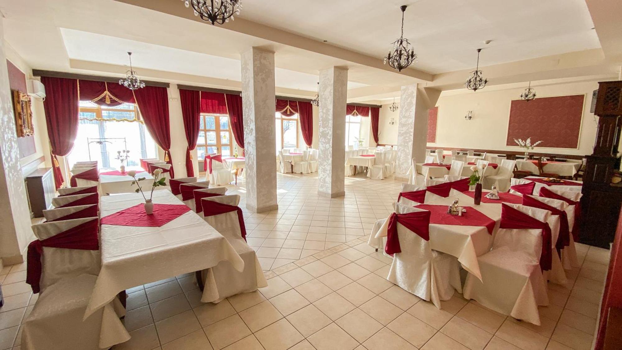 Hotel Regal Brăila Dış mekan fotoğraf